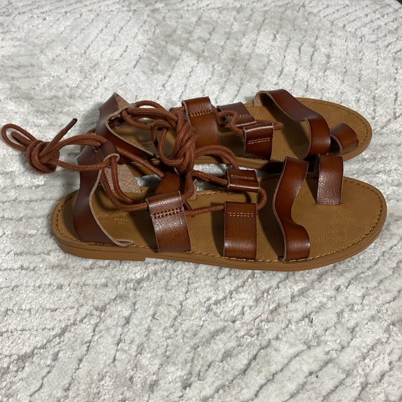 Universal Threads Paige Lace Up Brown Cognac Leather Gladiator Sandals Size 8 - Picture 3 of 7